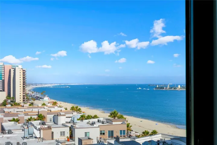 1310 E Ocean Boulevard 1007, Long Beach, California 90802