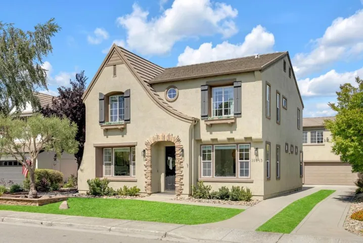 16845 Zinfandel Circle, Morgan Hill, California 95037