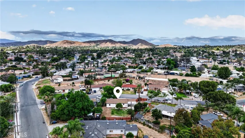 5651 Babb, Riverside, California 92503
