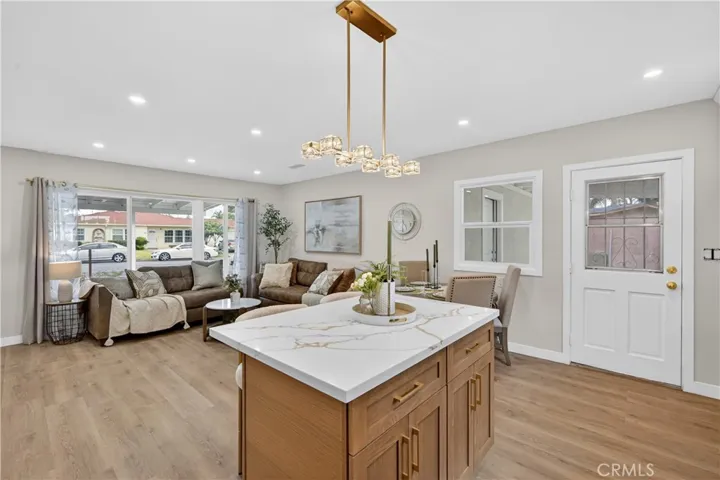 5651 Babb, Riverside, California 92503