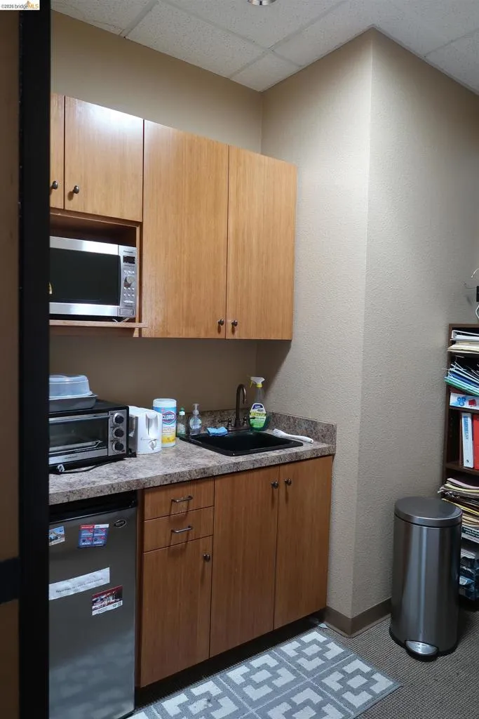 2nd floor kitchen