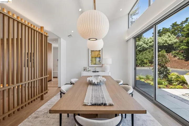 14001 Skyline Blvd, Oakland, California 94619