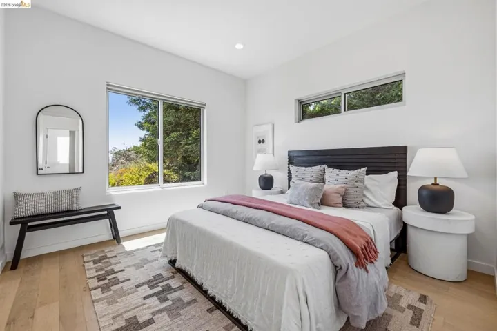 14001 Skyline Blvd, Oakland, California 94619