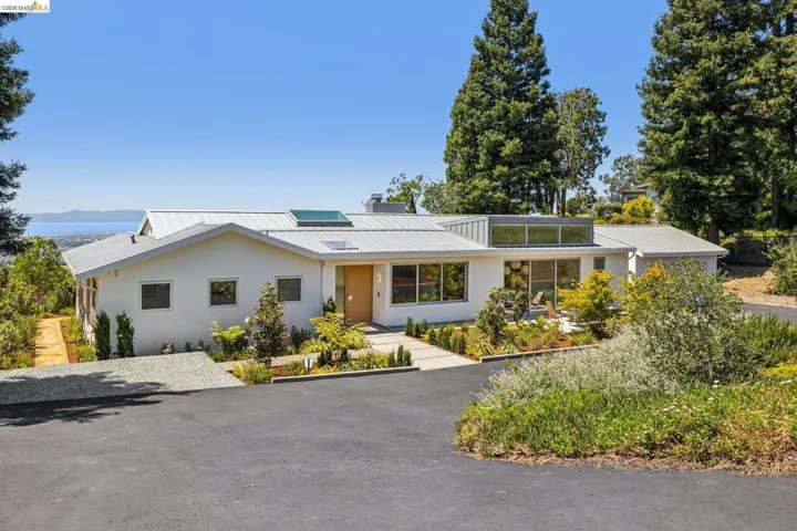 14001 Skyline Blvd, Oakland, California 94619