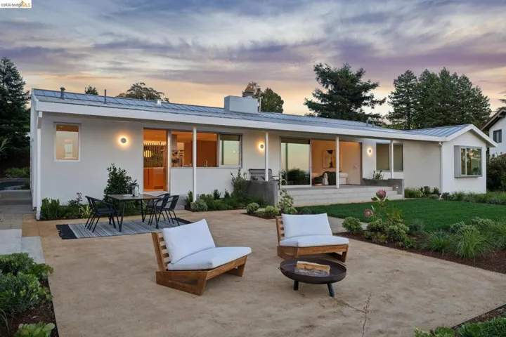 14001 Skyline Blvd, Oakland, California 94619