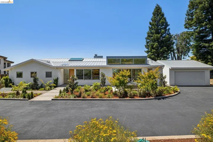 14001 Skyline Blvd, Oakland, California 94619