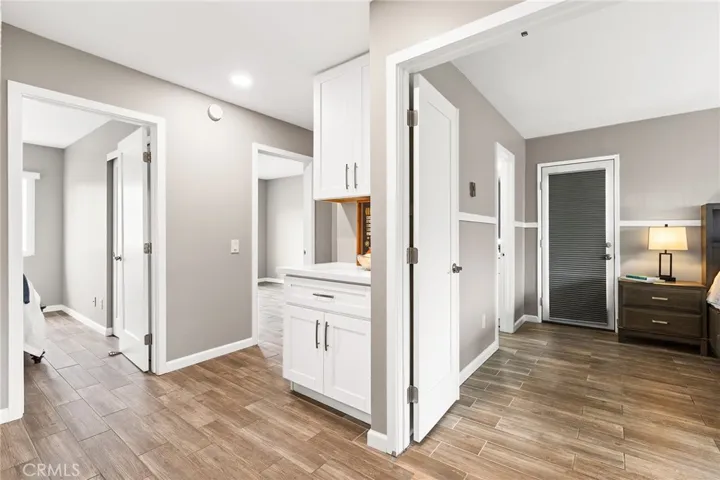 Double door entry to Primary from hallway