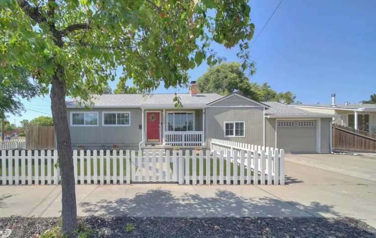 1024 Locust Street, Livermore, California 94551