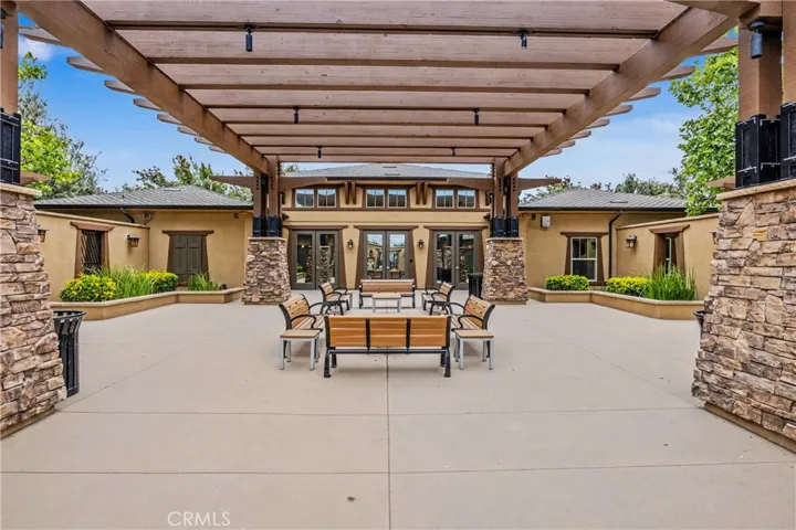 COMMUNITY AMENITIES