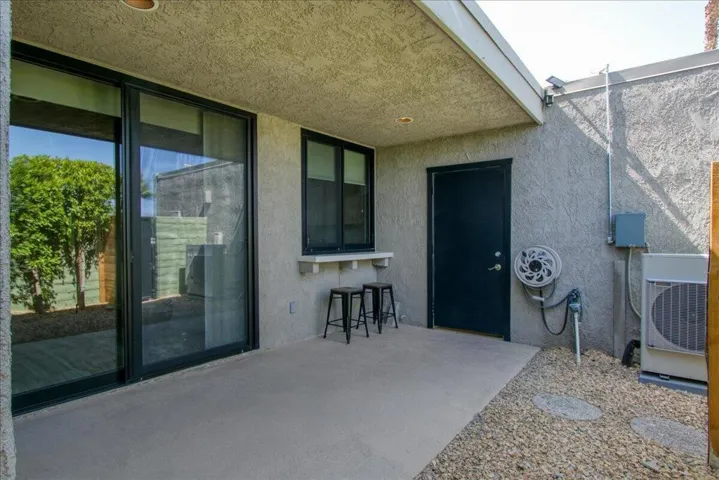 GARAGE ENTRY