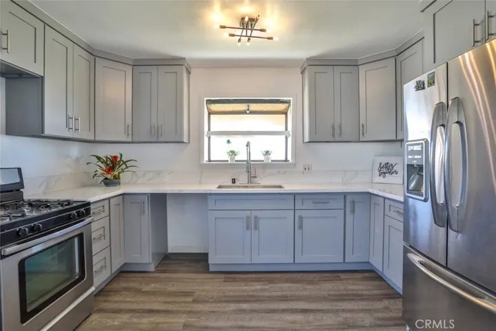 7033 W Avenue A2, Lancaster, California 93536