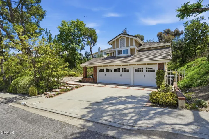 3180 Dragonfly St 72