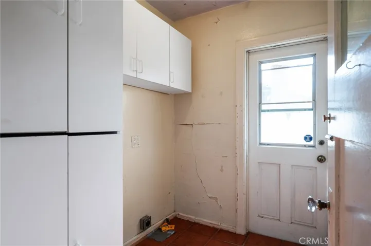 1401 S Weymouth, San Pedro, California 90732