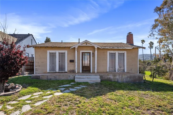 1401 S Weymouth, San Pedro, California 90732