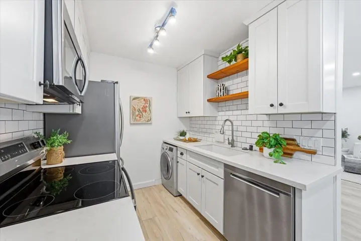 956 Kiely Boulevard A, Santa Clara, California 95051