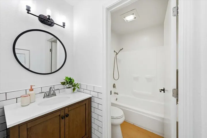 956 Kiely Boulevard A, Santa Clara, California 95051