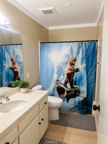Full bathroom