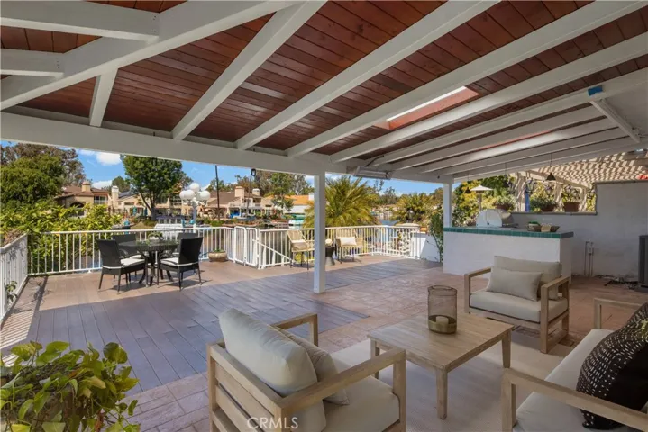 22645 Spring Lake Lane, Lake Forest, California 92630