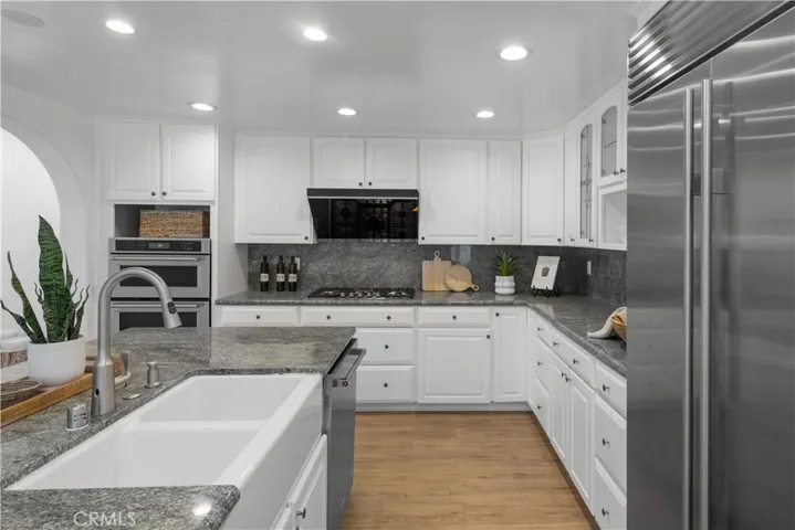 22645 Spring Lake Lane, Lake Forest, California 92630