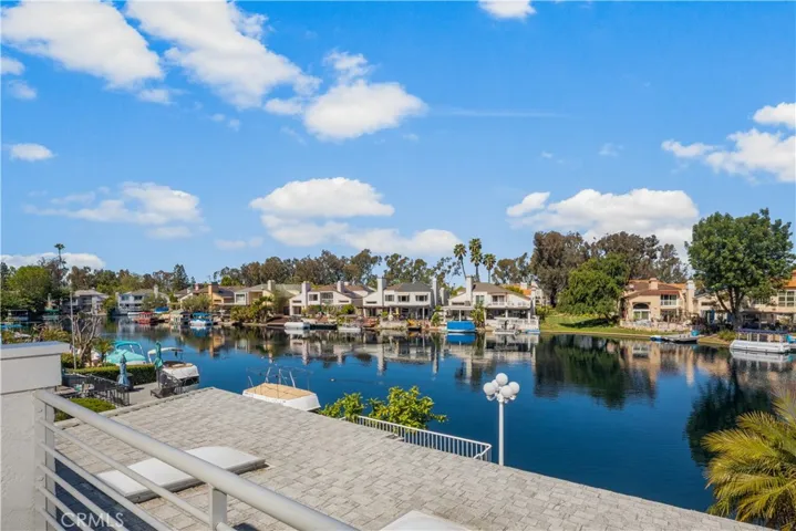 22645 Spring Lake Lane, Lake Forest, California 92630