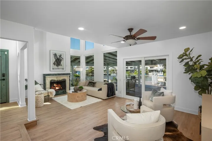 22645 Spring Lake Lane, Lake Forest, California 92630