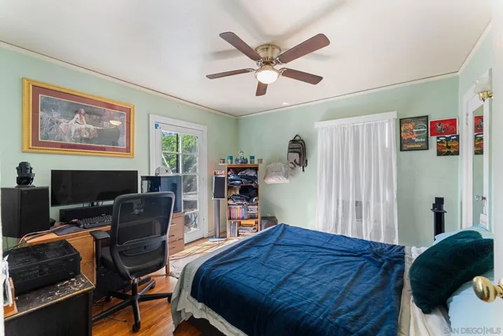 2327 Etiwanda Street, San Diego, California 92107