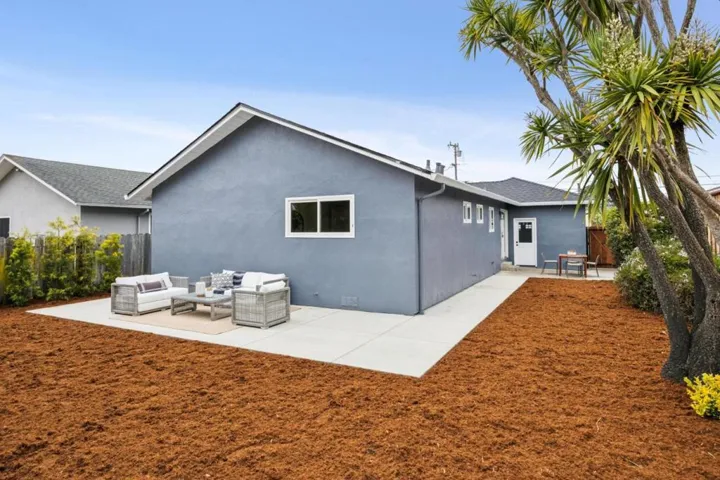 432 Granelli Avenue, Half Moon Bay, California 94019