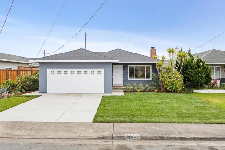 432 Granelli Avenue, Half Moon Bay, California 94019