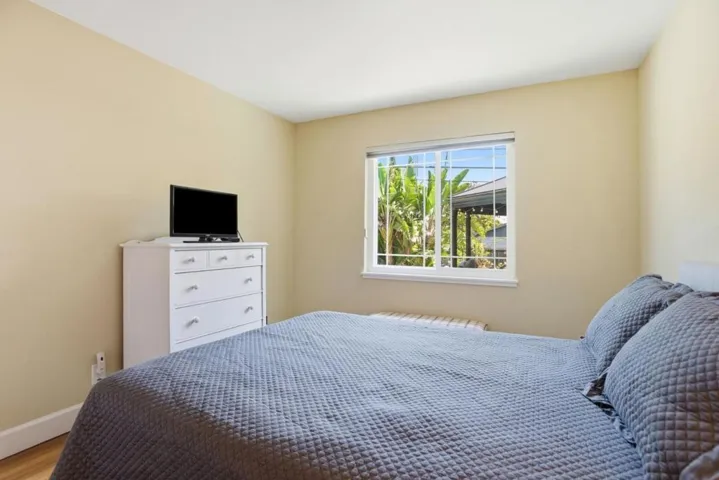 949 Pleasant Hill Road, Redwood City, California 94061