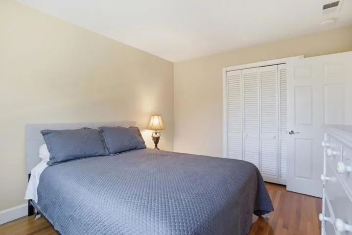 949 Pleasant Hill Road, Redwood City, California 94061