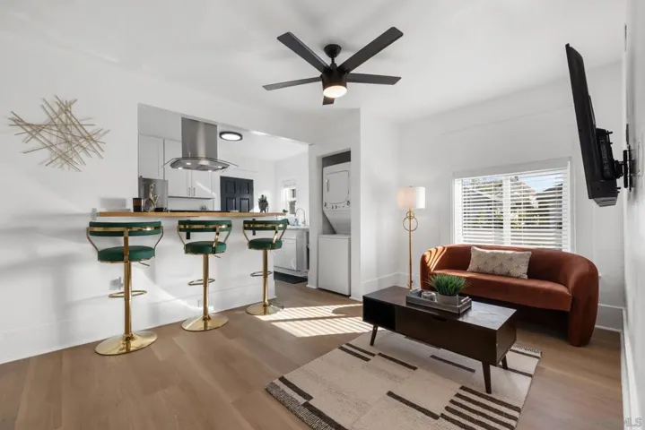 1055 21st Street, San Diego, California 92102