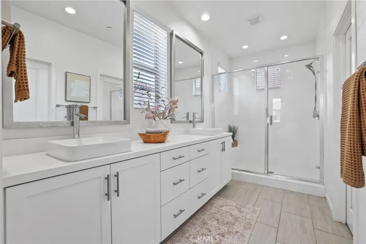 31 Fuchsia, Lake Forest, California 92630