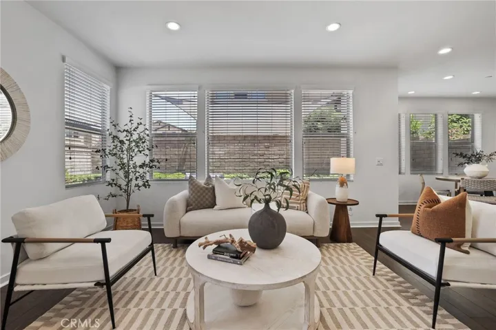 31 Fuchsia, Lake Forest, California 92630
