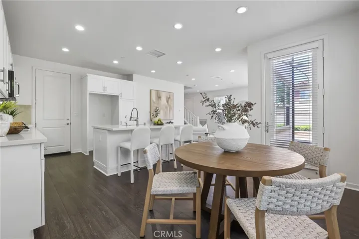 31 Fuchsia, Lake Forest, California 92630