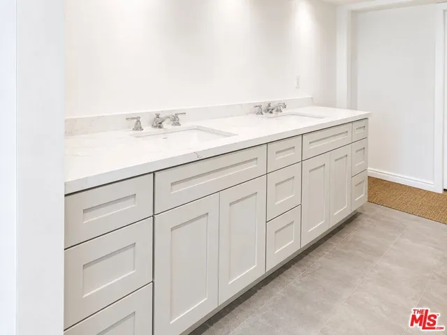 1394 Avenida De Cortez, Pacific Palisades, California 90272