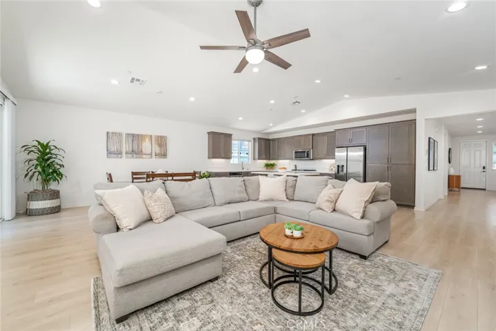 28426 Heather Green Way, Menifee, California 92584