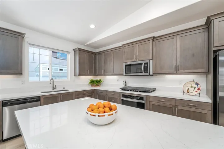 28426 Heather Green Way, Menifee, California 92584