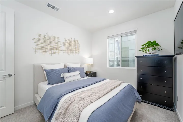 Secondary bedroom 2