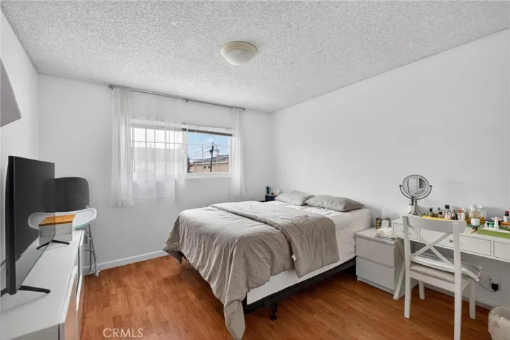 16421 S Manhattan Place, Gardena, California 90247