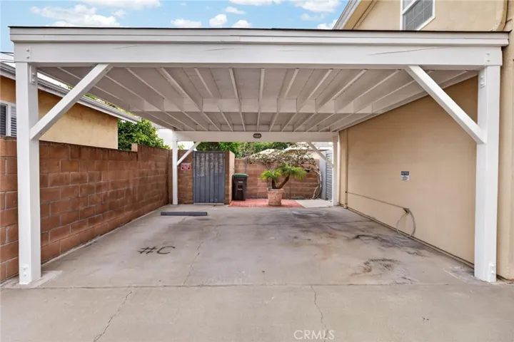 16421 S Manhattan Place, Gardena, California 90247