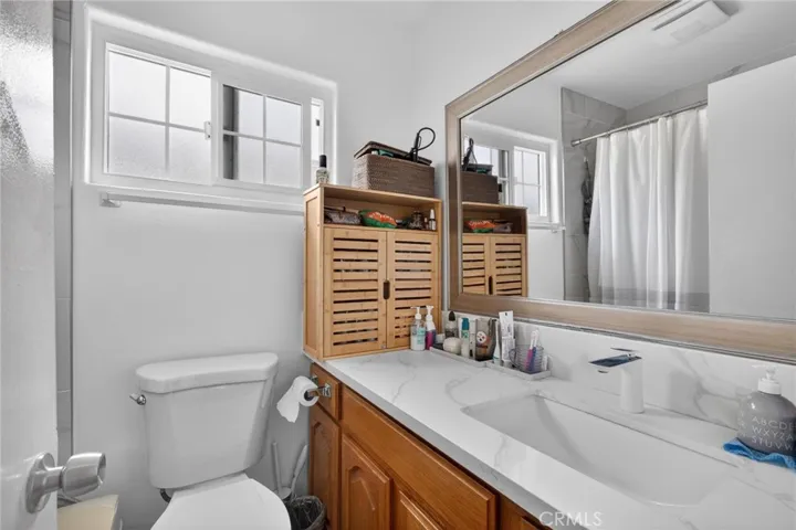 16421 S Manhattan Place, Gardena, California 90247