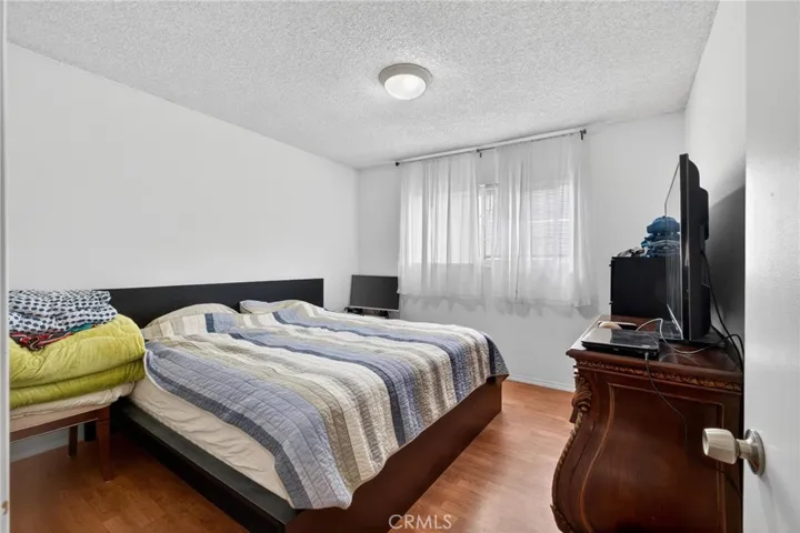 16421 S Manhattan Place, Gardena, California 90247