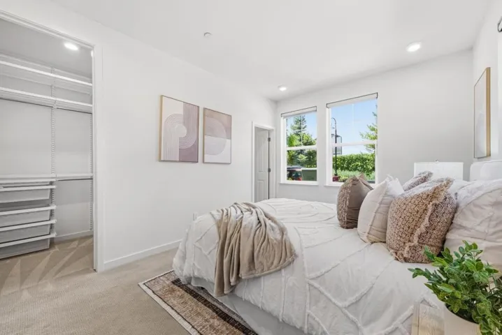 533 San Lorenzo Terrace 7, Sunnyvale, California 94085