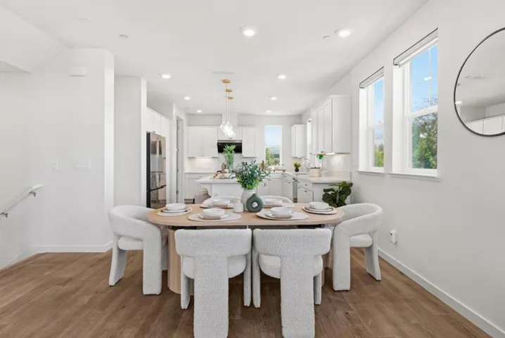 533 San Lorenzo Terrace 7, Sunnyvale, California 94085