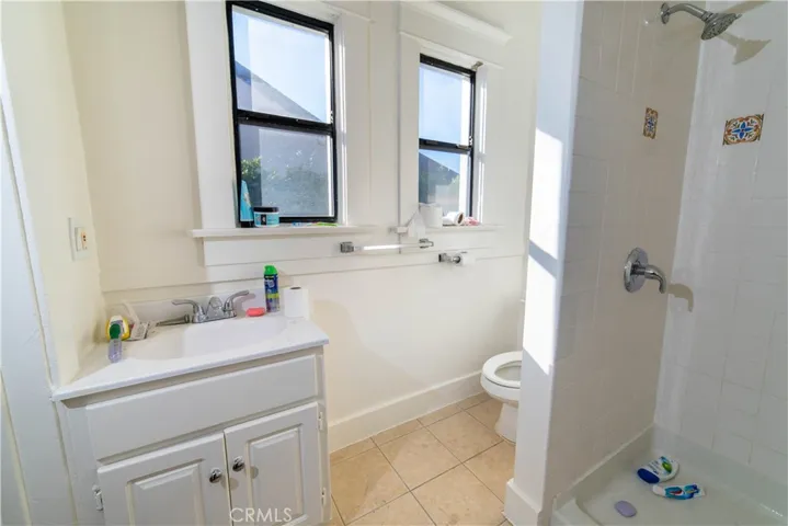 SECOND FLOOR BATHROOMS
