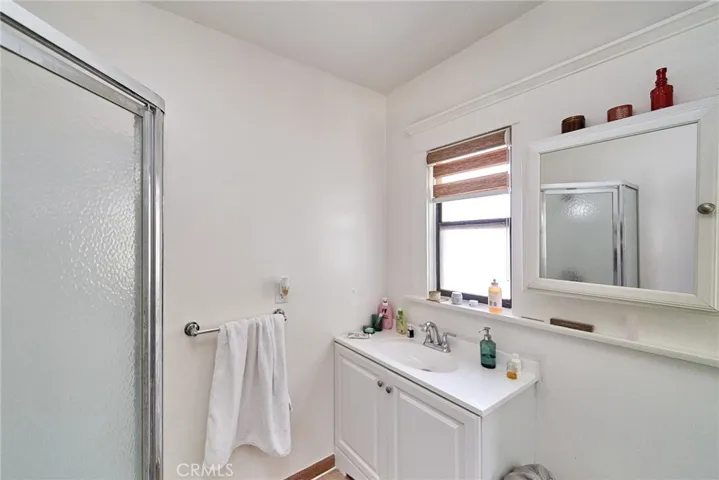 SECOND FLOOR BATHROOMS