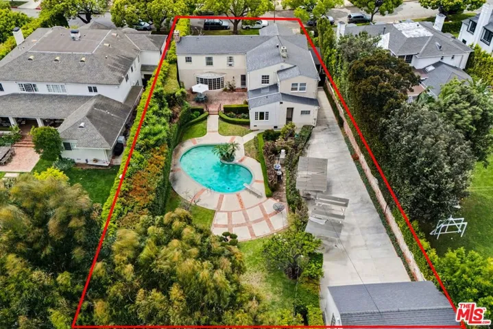 608 Trenton Drive, Beverly Hills, California 90210