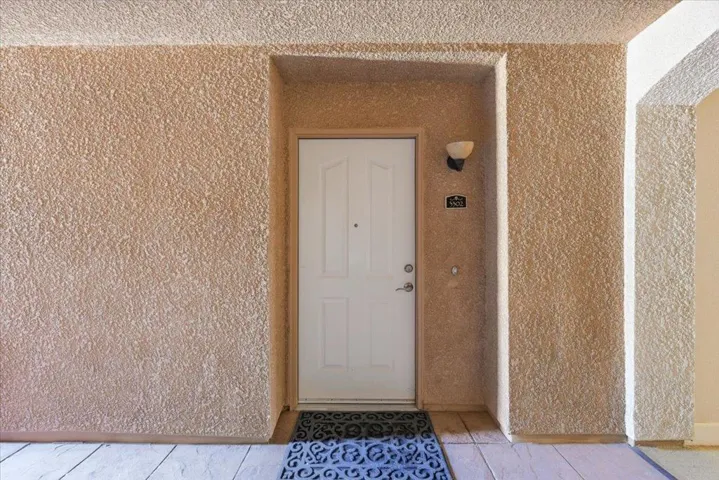 801 S Winchester Boulevard 3302, San Jose, California 95128