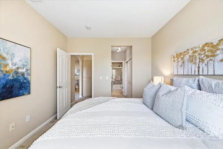801 S Winchester Boulevard 3302, San Jose, California 95128