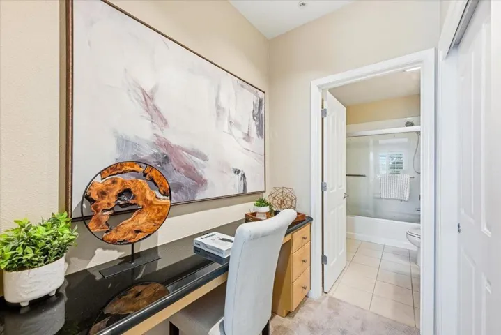 801 S Winchester Boulevard 3302, San Jose, California 95128